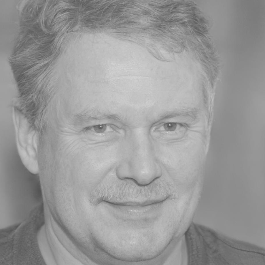 Instructor especializado en aplicación práctica